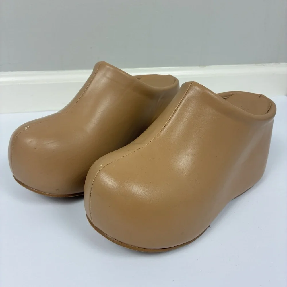Mod Jeffrey Campbell Cloggin Tan Platform Mule Clogs 7.5 Comic-Con Costume Anime
